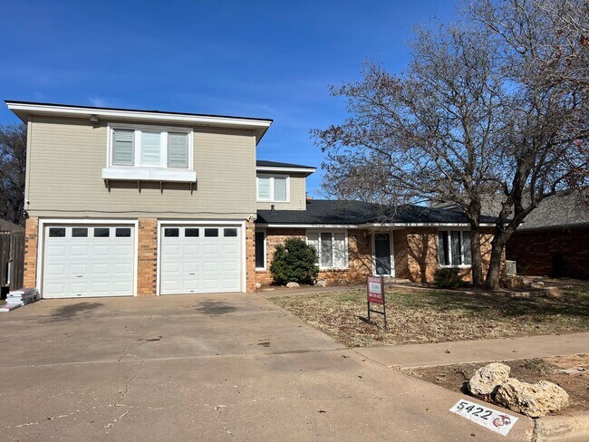 Building Photo - Just Reduced!