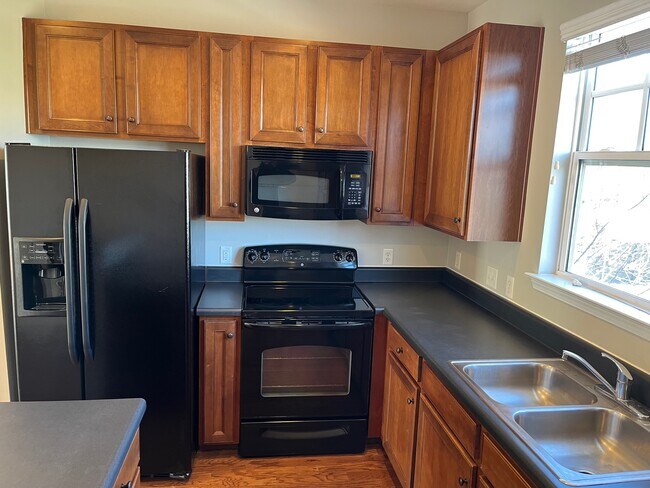 Foto del edificio - 1616 Walnut View Dr