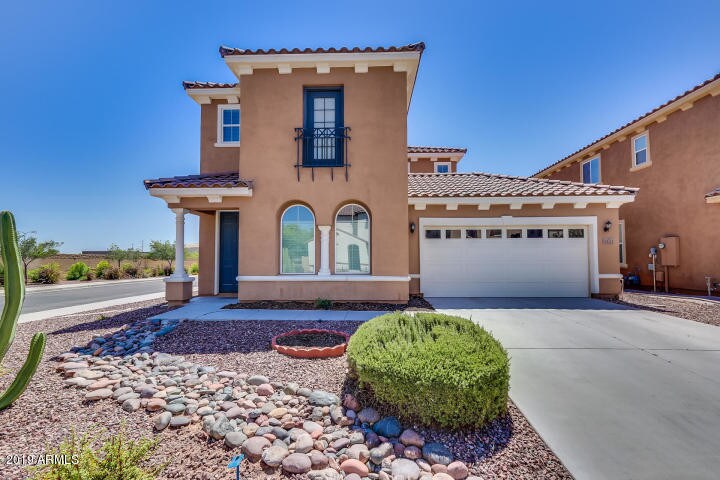 Foto principal - 9111 S Roberts Rd