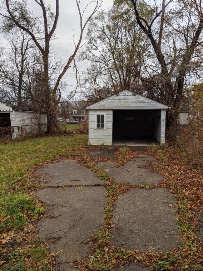 15830 FairmountFOR RENT MUST SEE 3 BED House Rental in Detroit