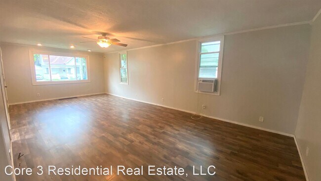 Foto del edificio - 3 br, 1 bath House - 1114 N Garfield Avenue