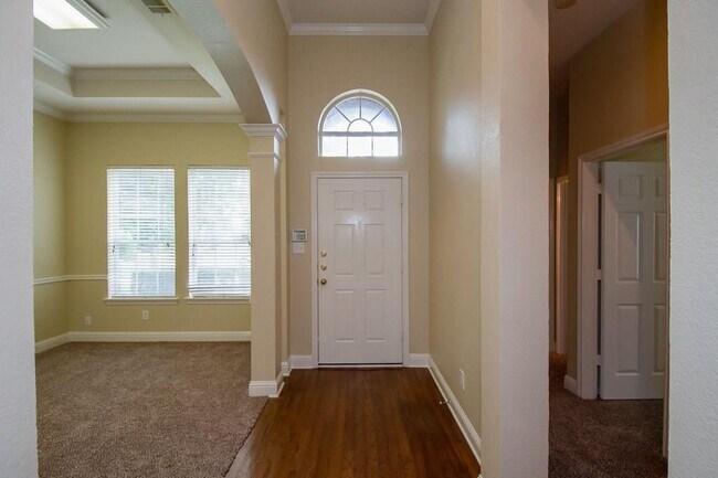 Foto del edificio - Adorable single story 3/2- Plano