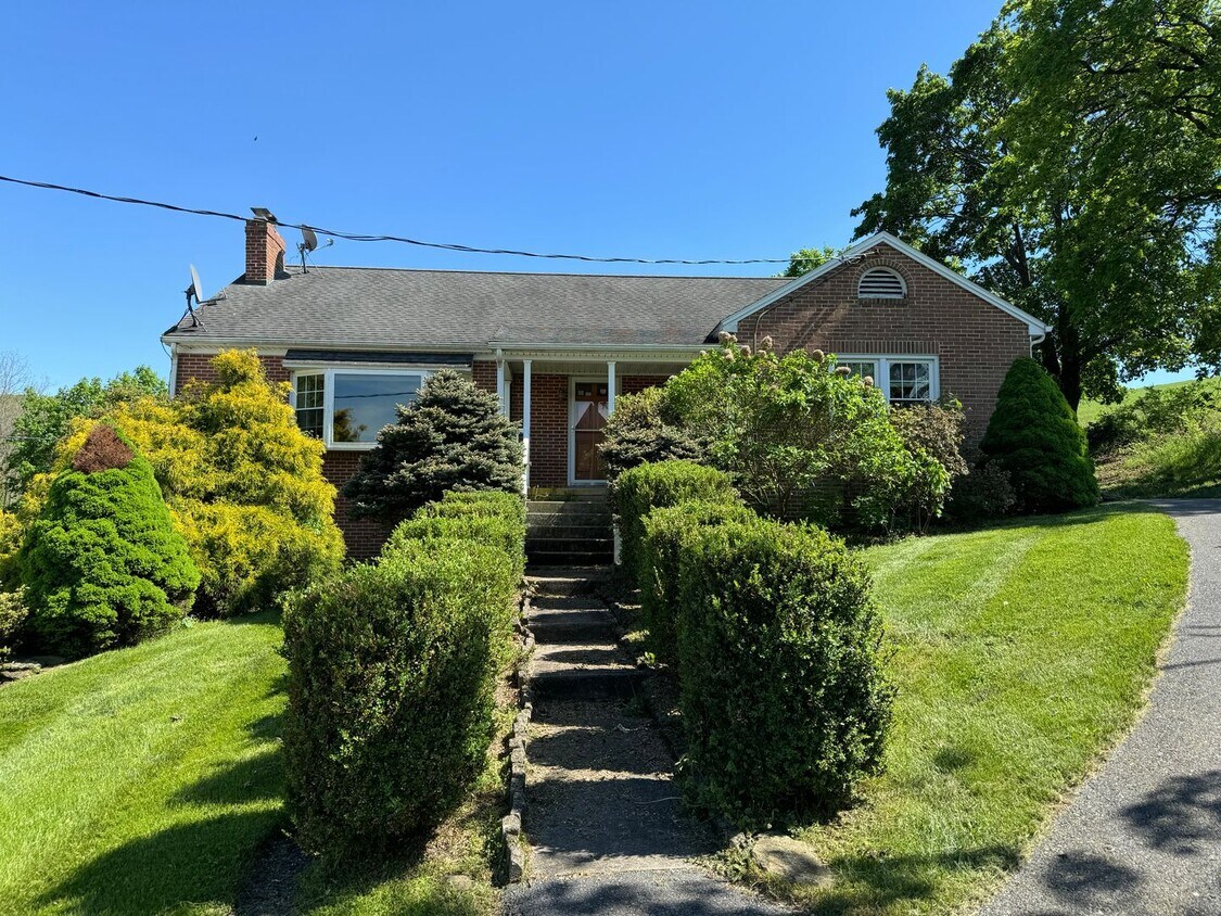 Primary Photo - 4144 Krebs Rd