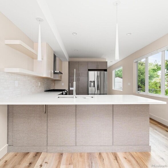 Foto del edificio - 1318 Yates St