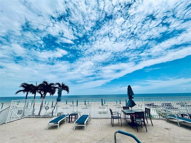 Foto del edificio - 3750 Galt Ocean Dr