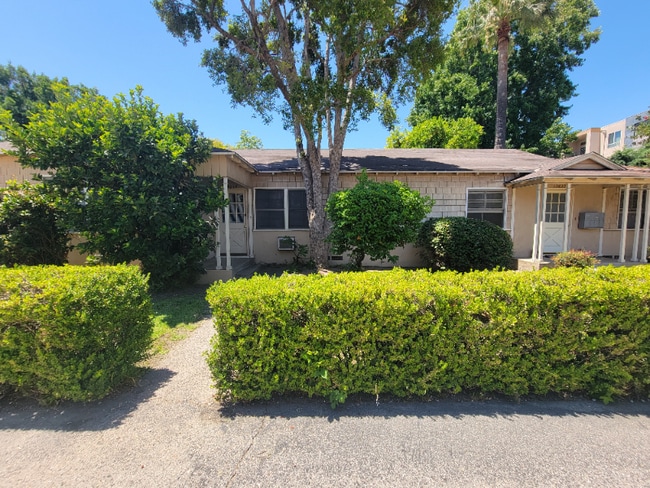 Building Photo - 13634 Leadwell St