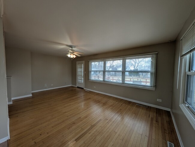 Building Photo - 4230 Lindley St