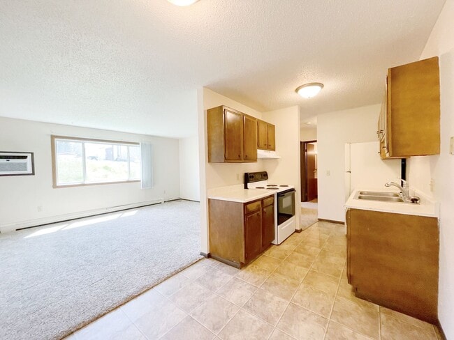 Interior Photo - Summit Park