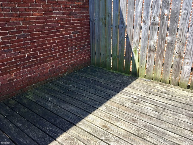 Building Photo - 3 br, 2 bath  - 1020 Light St # 2