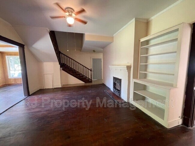 Foto del edificio - 8457 E Kerrville Rosemark Rd