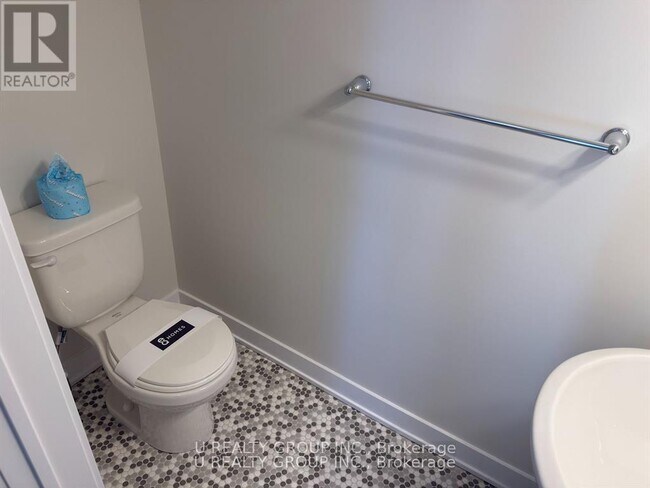 Photo du bâtiment - 415 Jewelwing Private