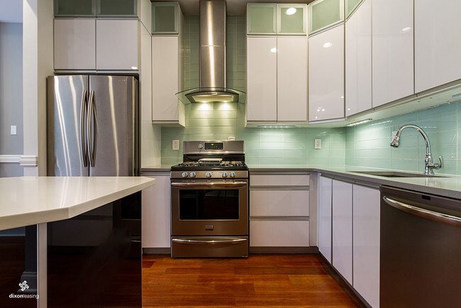 Building Photo - 312 W 138th St