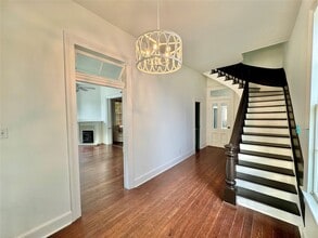 Building Photo - 1307 Avenue H