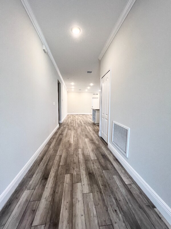 Building Photo - 813 SW 140th Wy