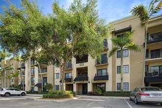Building Photo - 4905 Midtown Ln