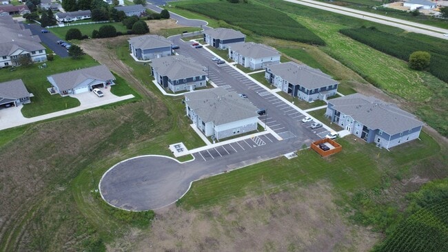 Building Photo - Villas at Fox Pointe Dodgeville