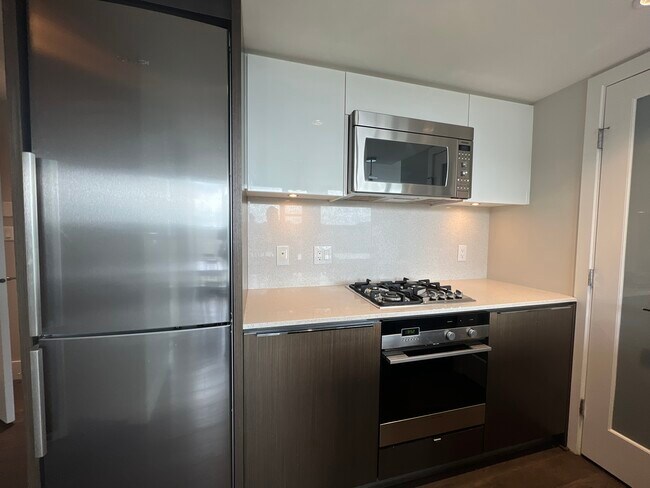 Photo du bâtiment - 538 7th Av W