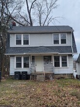 Building Photo - 332 Noble Ave