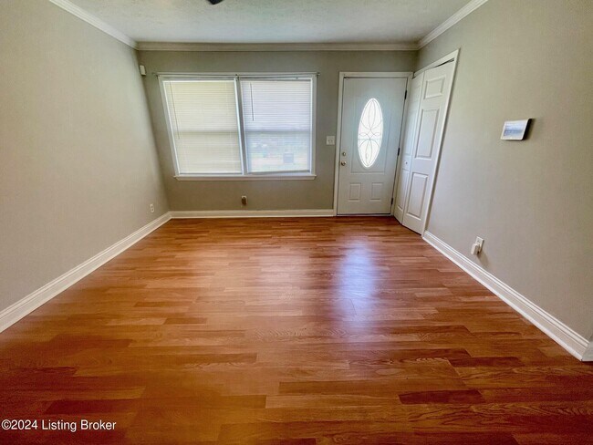 Building Photo - 4606 Balaton Dr
