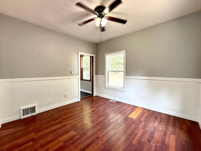 Foto del edificio - Great East End - 3 Bedroom Home