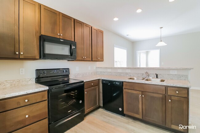 Foto del edificio - 288 Whetstone Dr