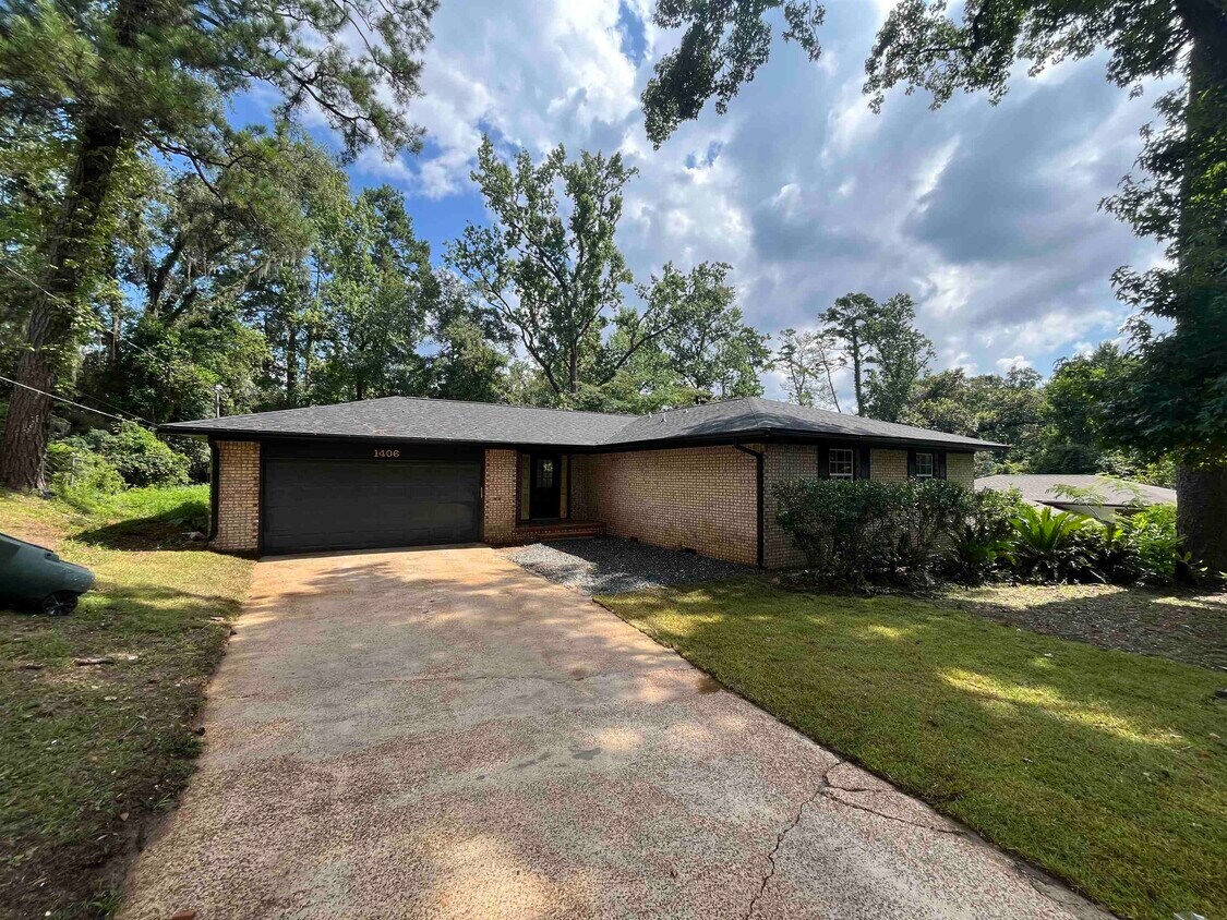 Primary Photo - 1406 Lehigh Dr
