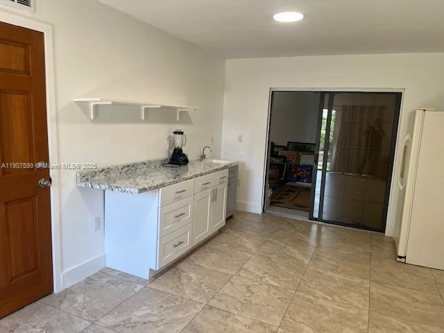 Foto del edificio - 15730 SW 103rd Ave