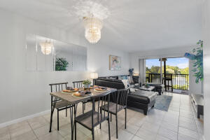 Building Photo - 2236 N Cypress Bend Dr