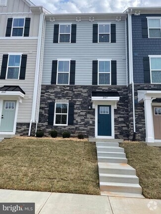 Building Photo - 2067 Lockwood Dr