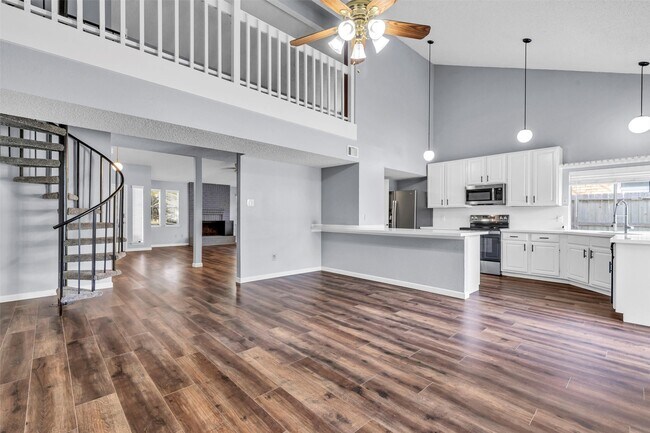 Foto del edificio - 3407 Pecan Point Dr