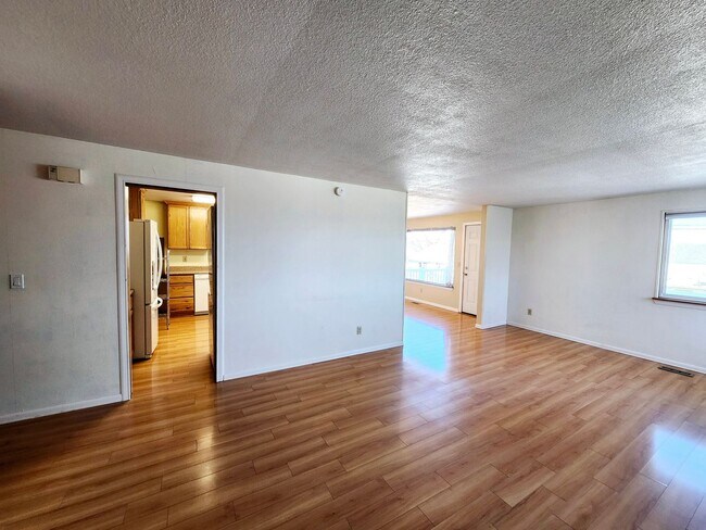 Foto del edificio - 2108 W 9th Pl