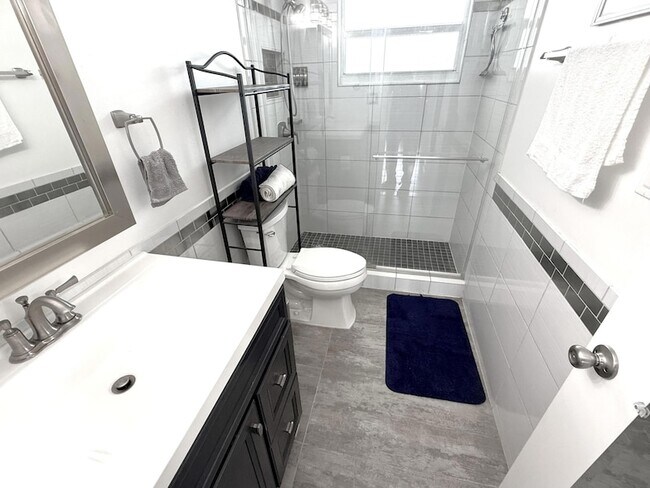 Foto del edificio - 2555 NE 11th St