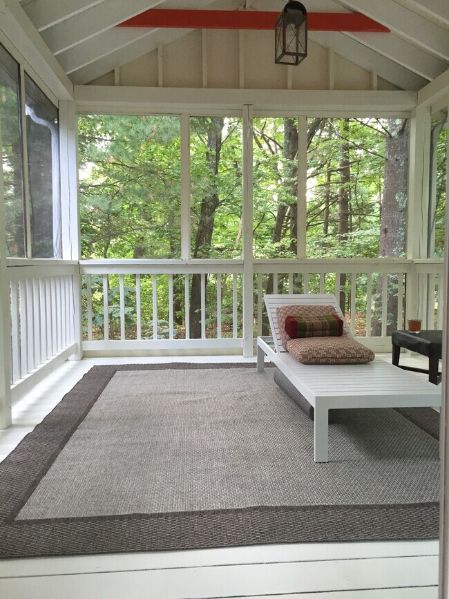 Porch - 3 Cedar Ln