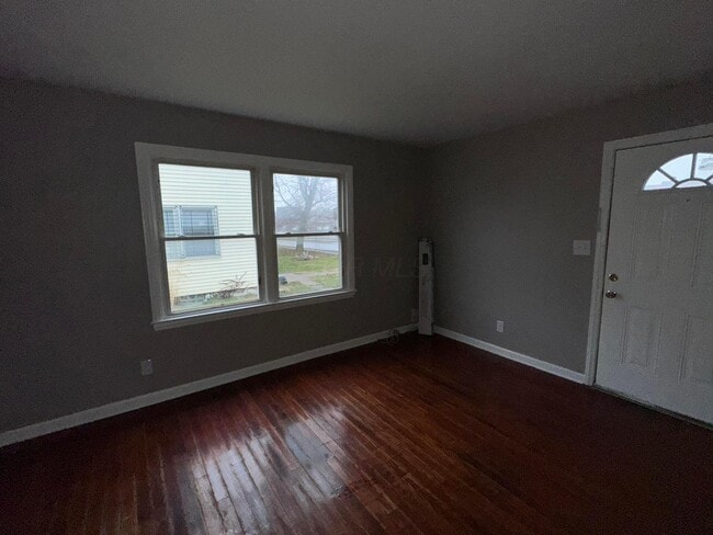 Building Photo - 1352 E 25th Ave