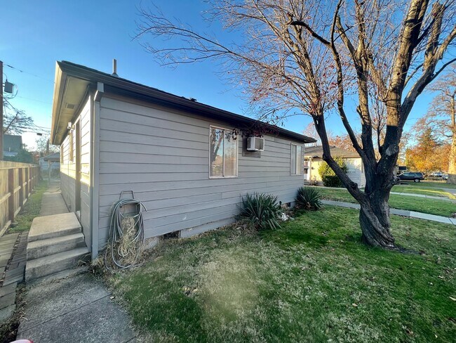 Foto del edificio - 309 Marie St