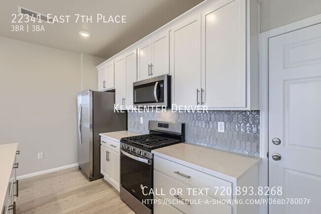 Building Photo - Brand New 3Bd 2.5Ba End Unit Townhome!