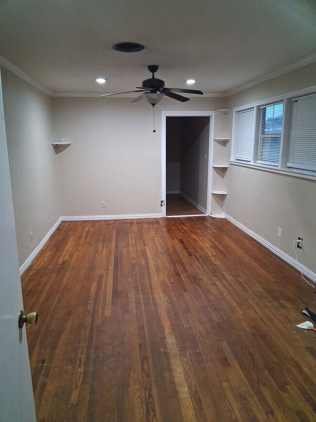 Foto del edificio - 1822 S 39th St