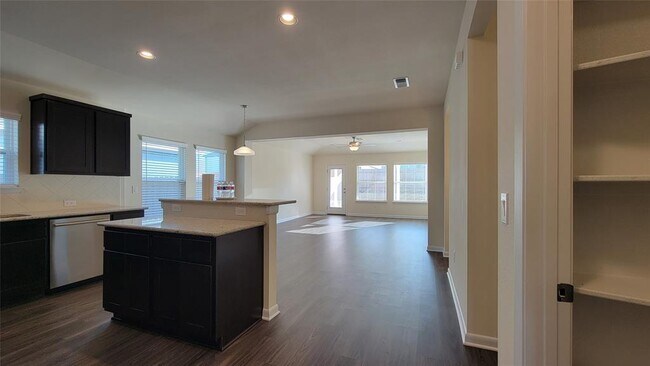 Building Photo - 9805 Eloquence Dr