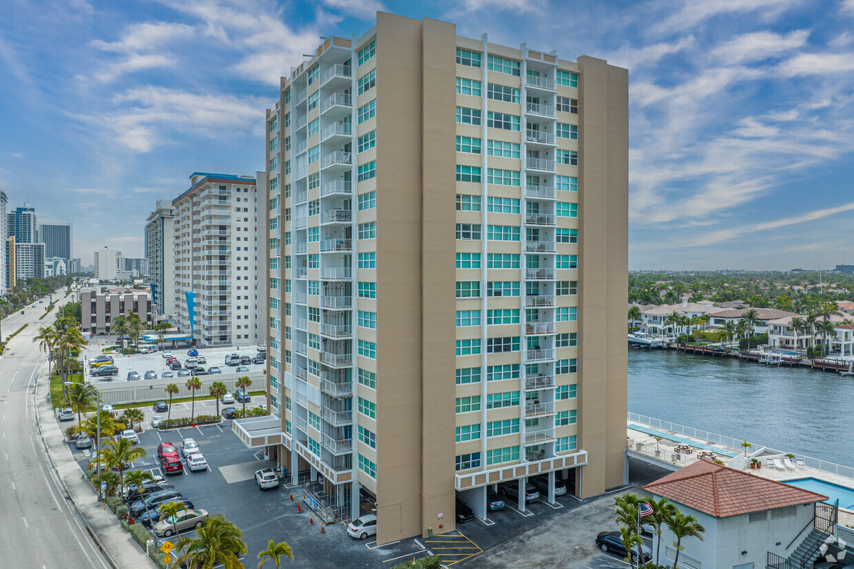 Primary - Trafalgar Towers II