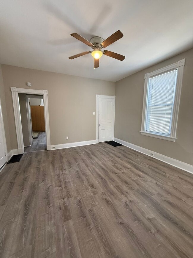 Photo - 1911 Elm Ave Apartment