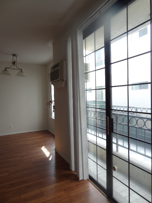 Photo - 3648 Motor Ave (Los Angeles, CA)