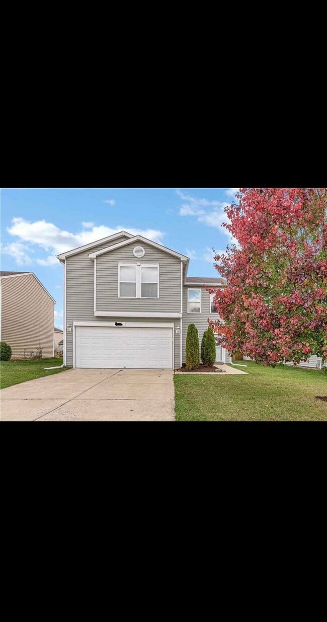 Building Photo - 8153 S Firefly Dr