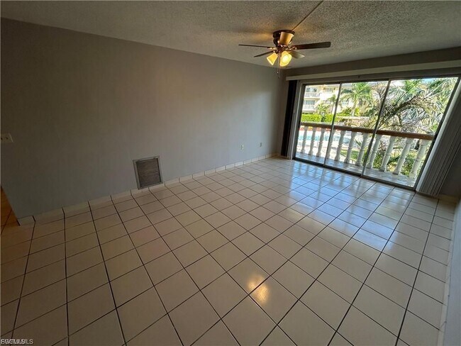 Foto del edificio - 3706 Broadway, 29