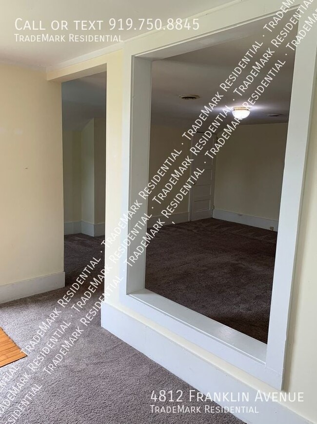 Building Photo - 4812 Franklin Ave