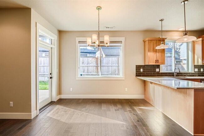 Foto del edificio - 3020 Southeast Evergreen Street, Milwaukie...