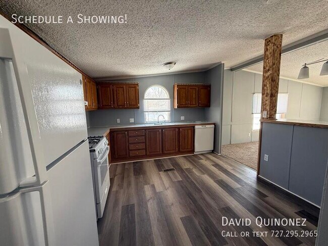 Foto del edificio - 6944 Country Ln