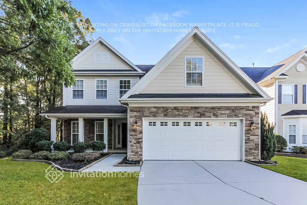 Foto principal - 13328 Eastfield Village Ln