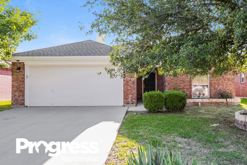 10440 Fossil Hill Dr, Fort Worth, TX 76131 House Rental in Fort Worth, TX