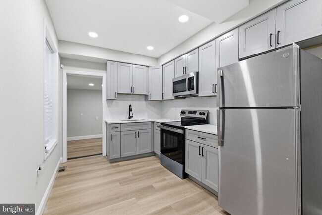 Foto del edificio - 2125 N 28th St