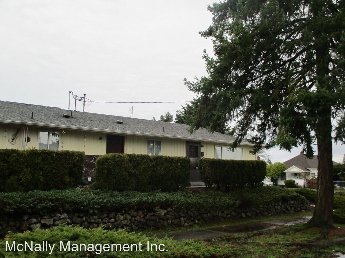 Primary Photo - 3544 S Asotin St